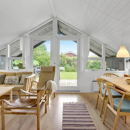 Amazing In With Wifi Holiday home